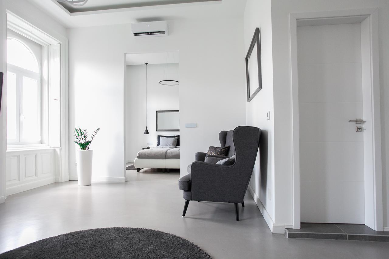 Grand Loft Design Apartment